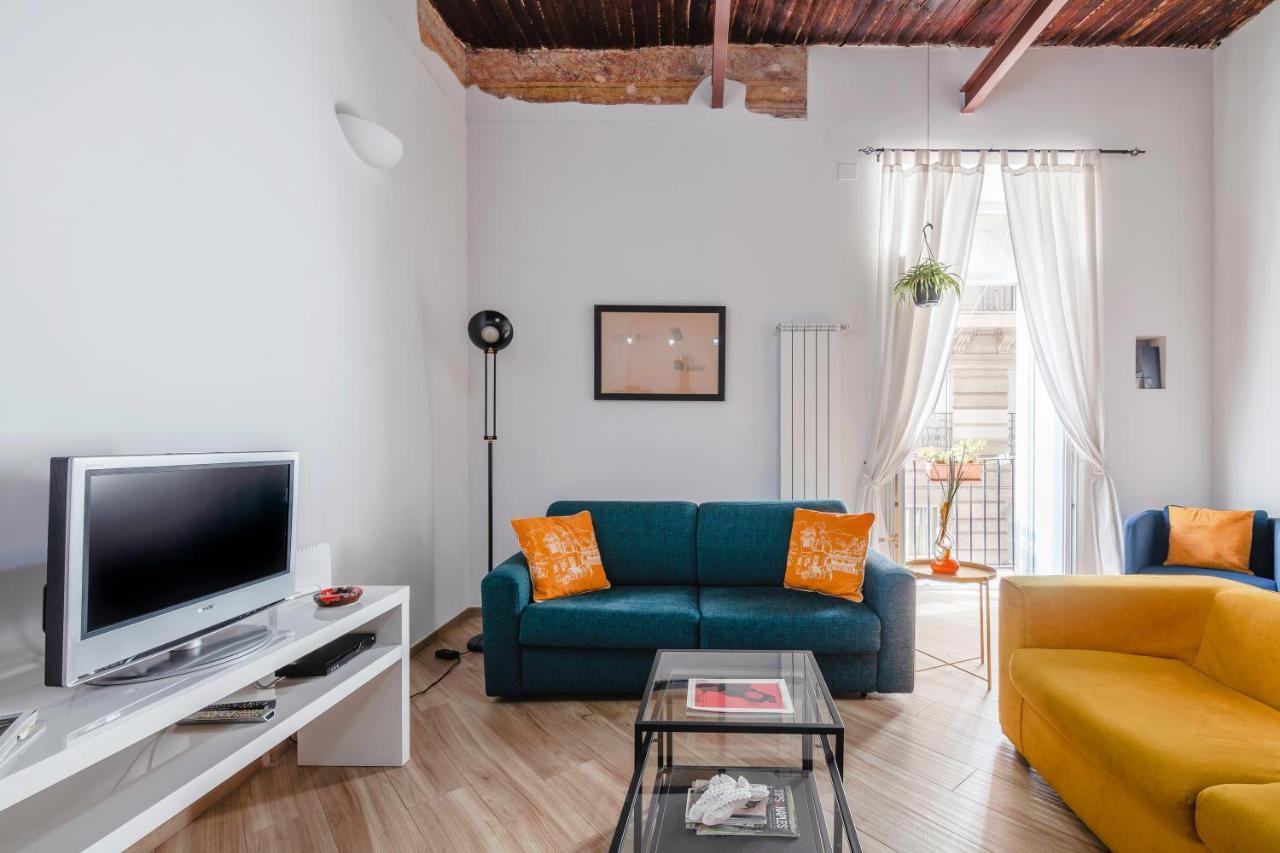 Appartamento Moderno Nel Centro Storico Naples Exterior photo